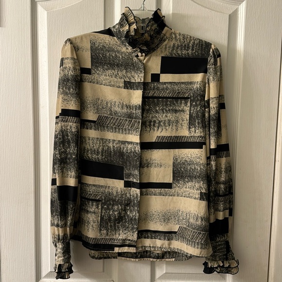 Vintage 1970 ruffle neck cream and black pussybow Longsleeve blouse size 12 - Picture 3 of 10